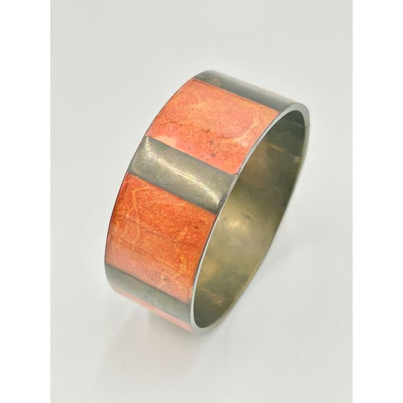 Vintage Apple Coral Sponge Coral Inlay Brass Bangle Bracelet Wide Ethnic Jewelry - Picture 3 of 8